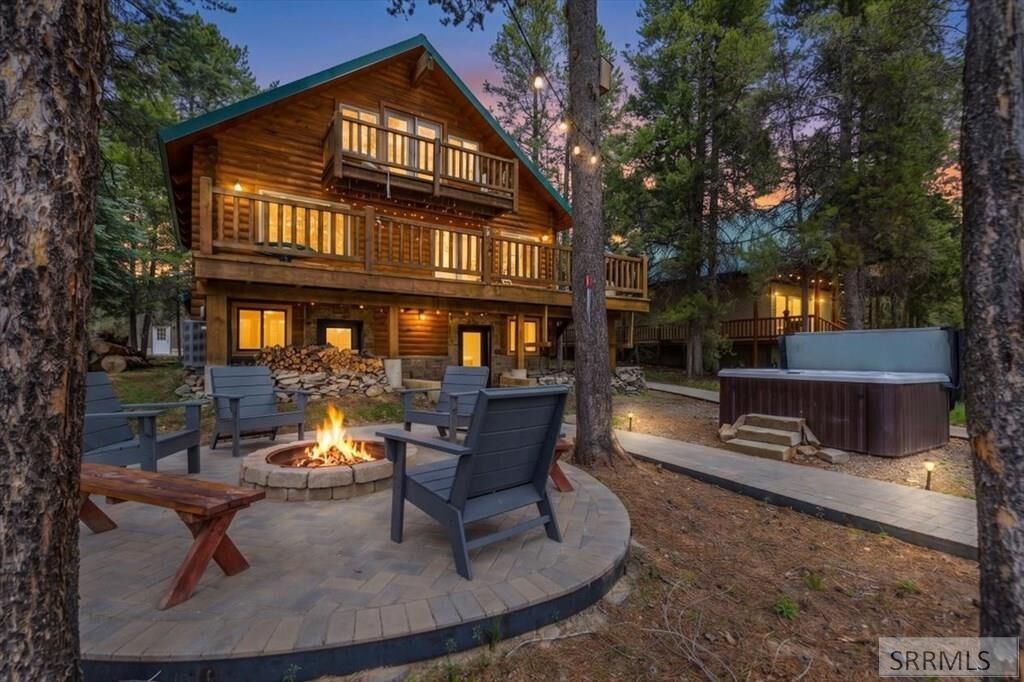 Property Photo:  3724 Snake River Road  ID 83429 