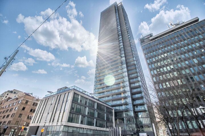 Property Photo:  33 Lombard Street 3503  ON M5C 3H8 