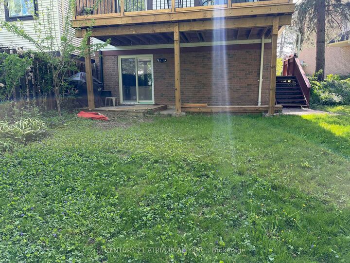 Photo de la propriété: 12 Wiles Court Basement ON L4G 3N5
