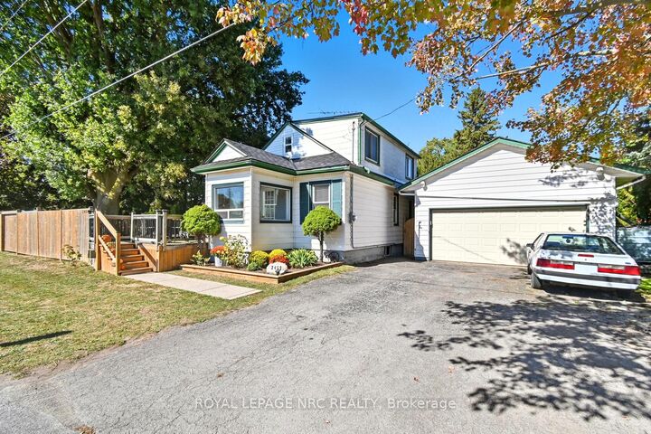 2459 Thompson Road — photo 1