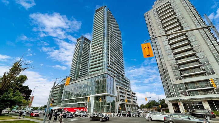 8 Olympic Garden Drive S803 — photo 1
