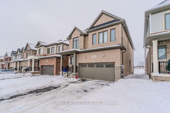 Property Photo: 141 Leslie Davis Street ON N0B 1K0