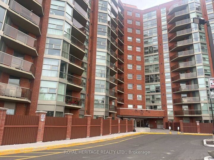 20 Dean Park Road 617 — photo 1