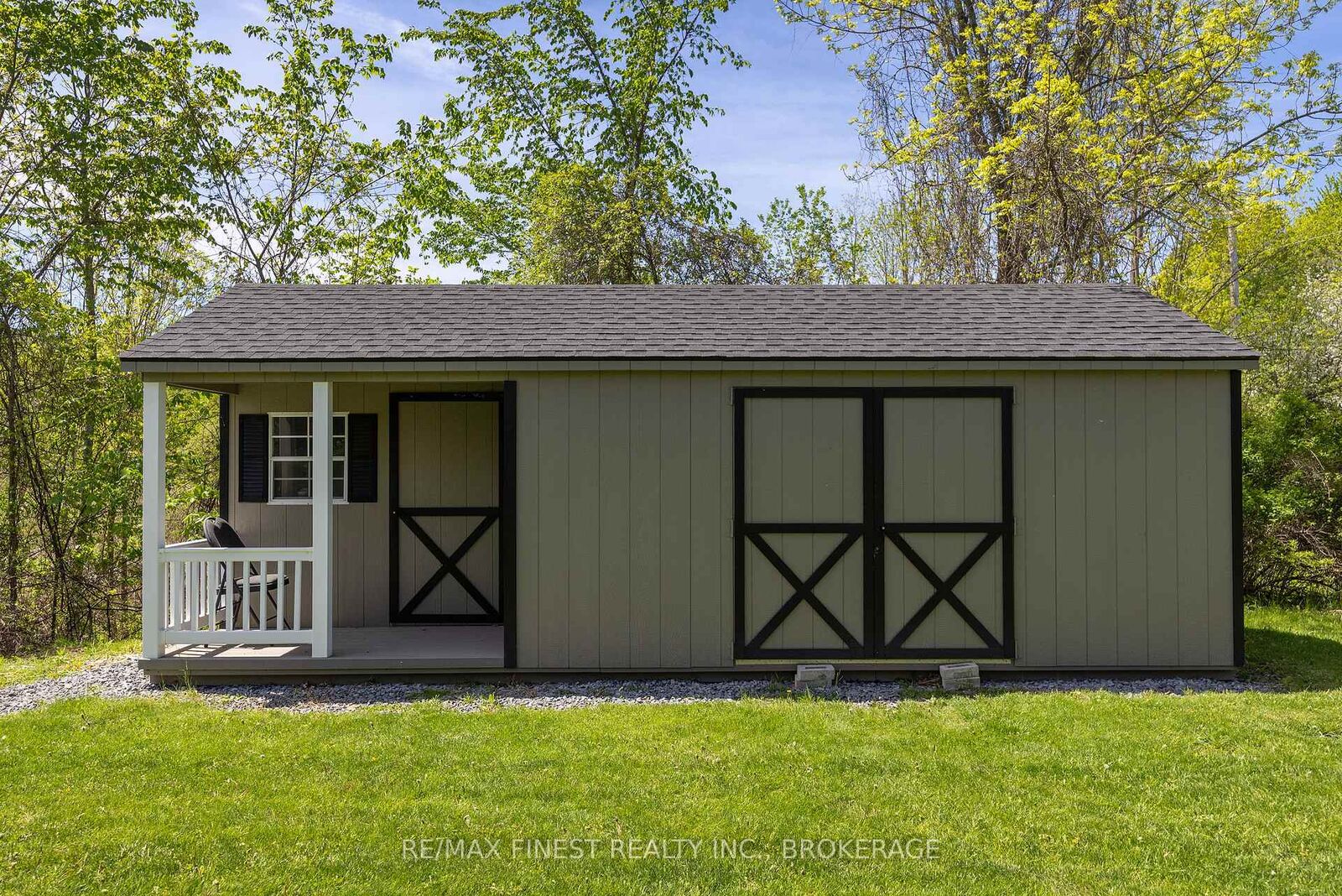 Property Photo: 1747 Hitchcock Drive ON K0H 1X0