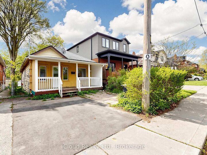 Property Photo: 32 Seventeenth Street ON M8V 3K3