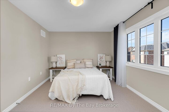 Property Photo: 214 Cubitt Street ON L0M 1S0