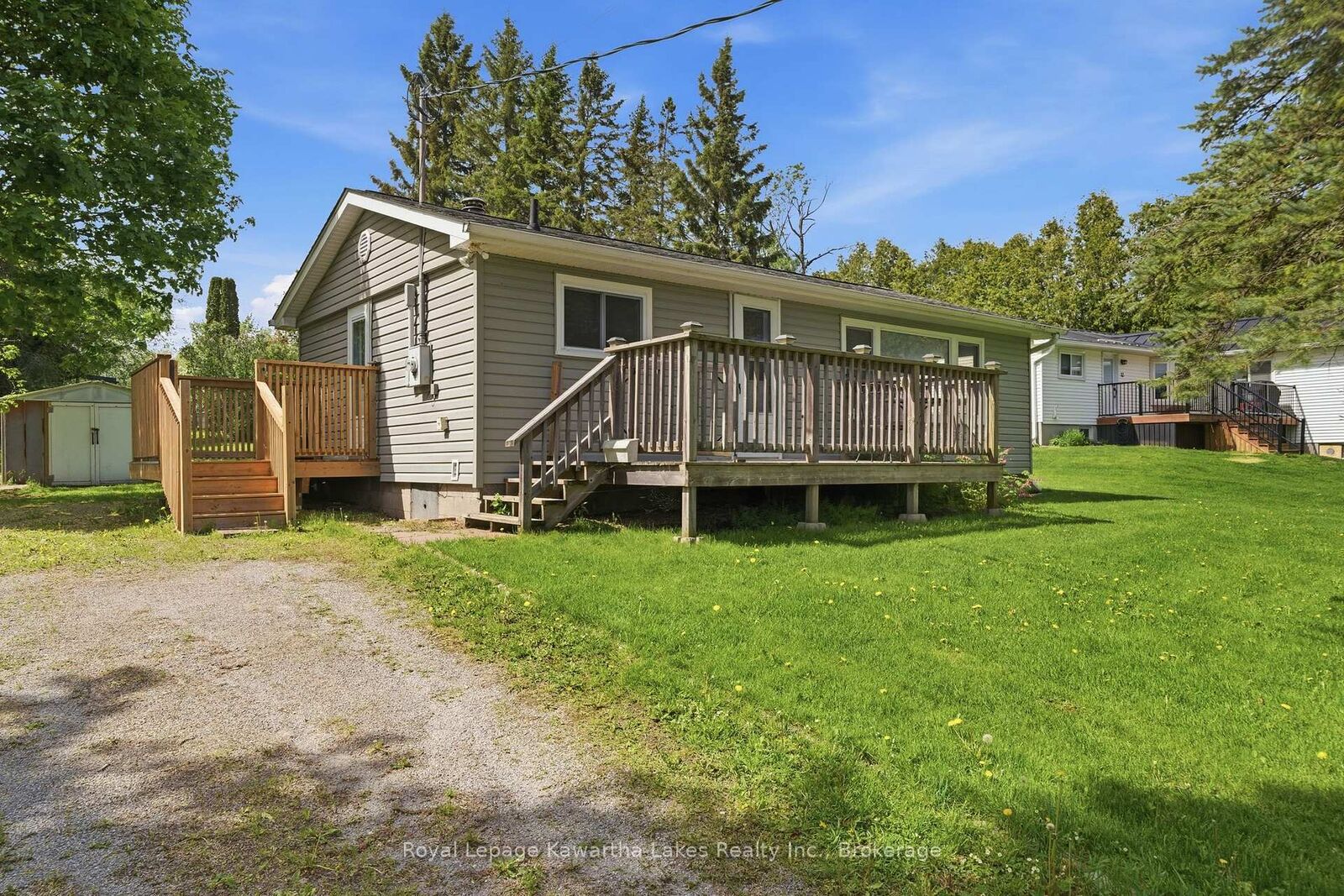 Property Photo: 16 Marilyn Crescent ON K0L 1T0