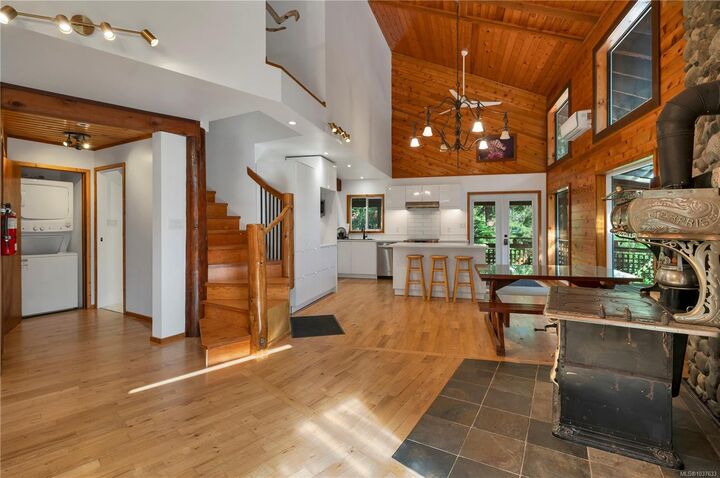 Property Photo:  653 Green Rd  BC V0P 1N0 