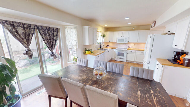 Property Photo: 1166 N 200 W UT 84074