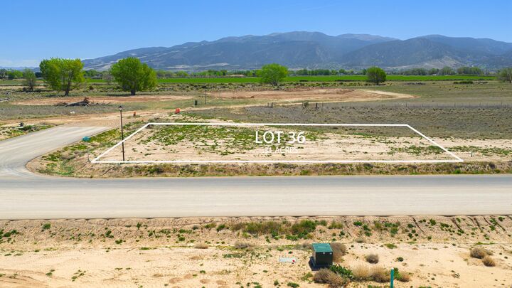 Property Photo:  2608 N Chelsey Parkway 36  UT 84721 