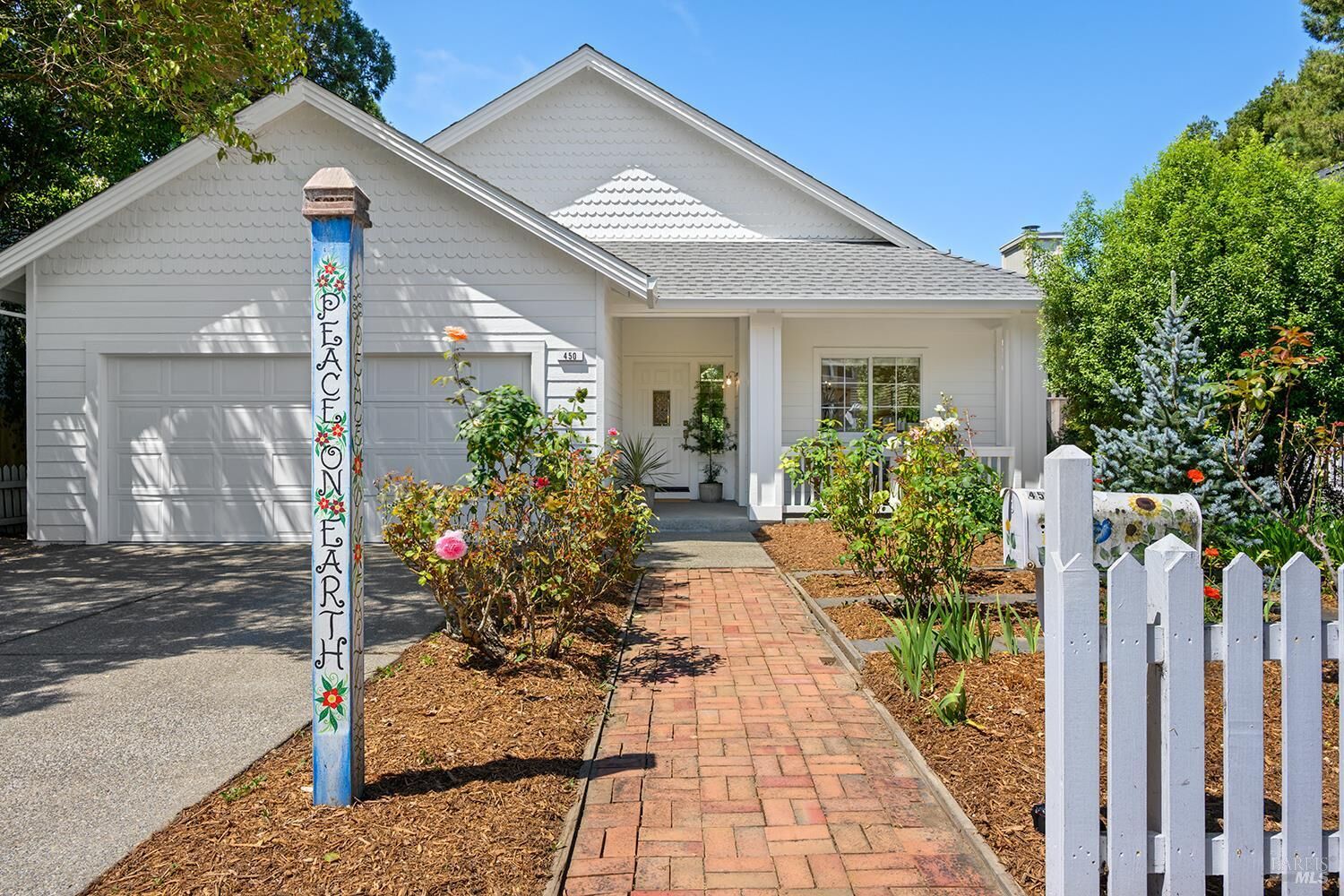 Property Photo: 450 Florence Avenue CA 95472