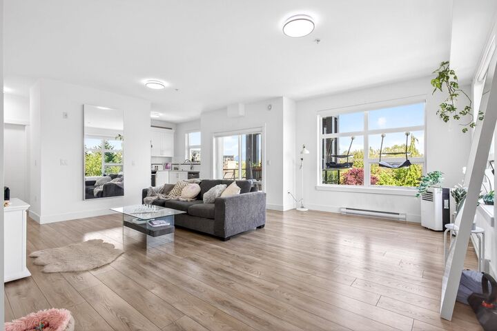 Property Photo: 22577 Royal Crescent 403 BC V2X 2M2
