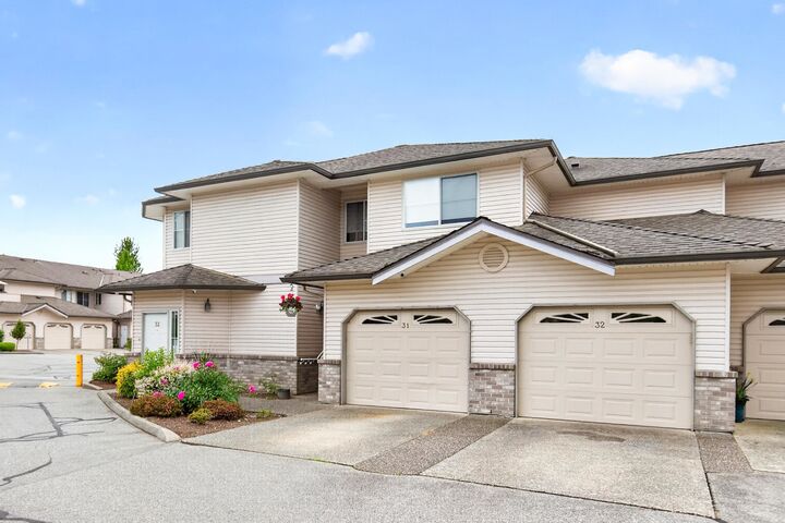 Property Photo: 19060 Ford Road 31 BC V3Y 2M2