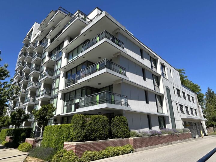 Property Photo: 6180 Cooney Road 706 BC V6Y 0H2