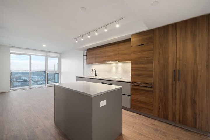 Property Photo: 10448 University Drive 2406 BC V3T 0S7
