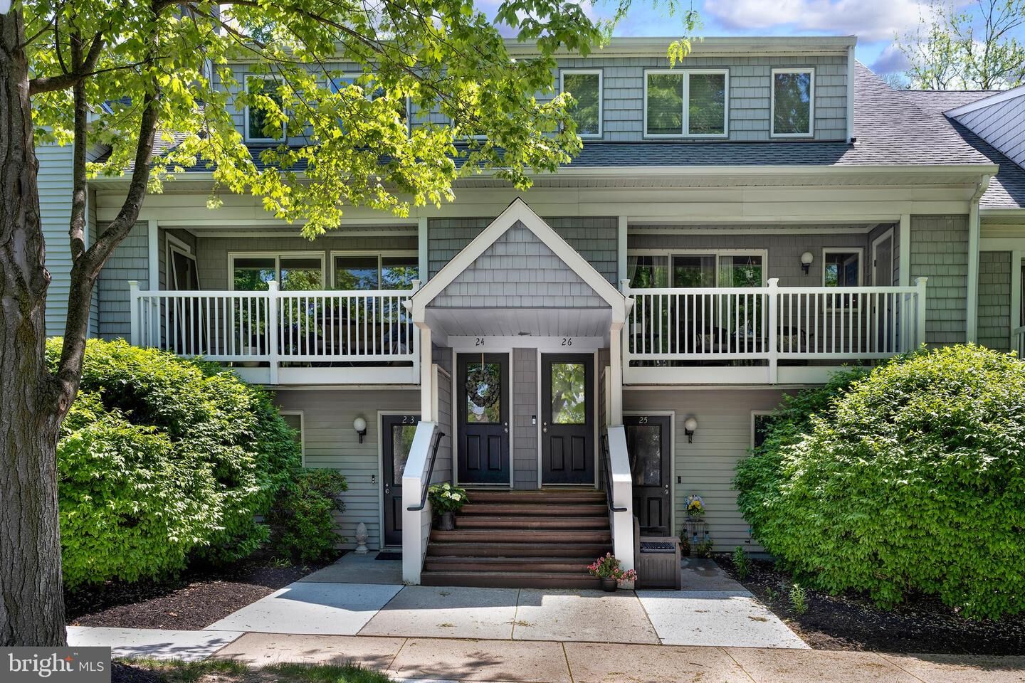 Property Photo:  24 Academy Court  NJ 08534 