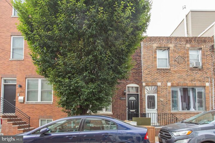 Property Photo: 1806 Manton Street PA 19146