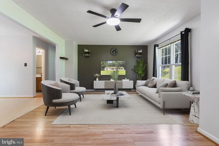 Property Photo: 37362 E Spicer Drive MD 20659