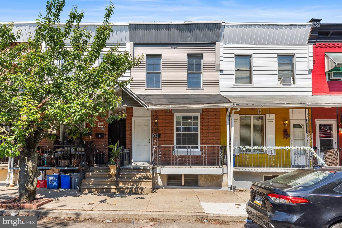 Property Photo: 2524 S Mildred Street PA 19148