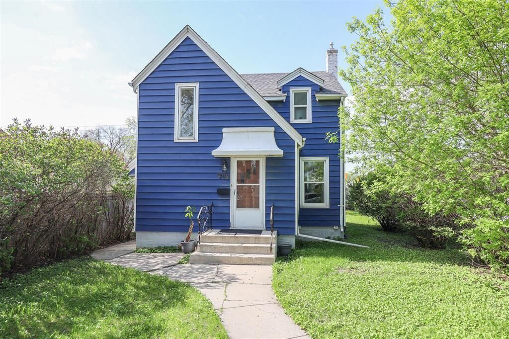 Property Photo: 903 Mulvey Avenue MB R3M 1G6
