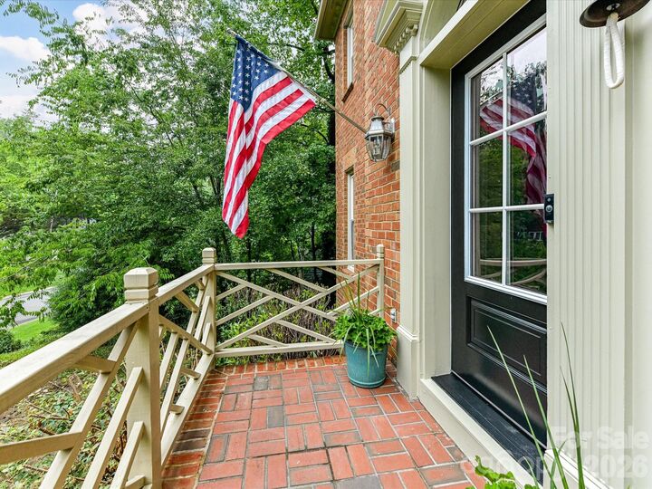 Property Photo:  10341 Avondale Avenue  NC 28210 