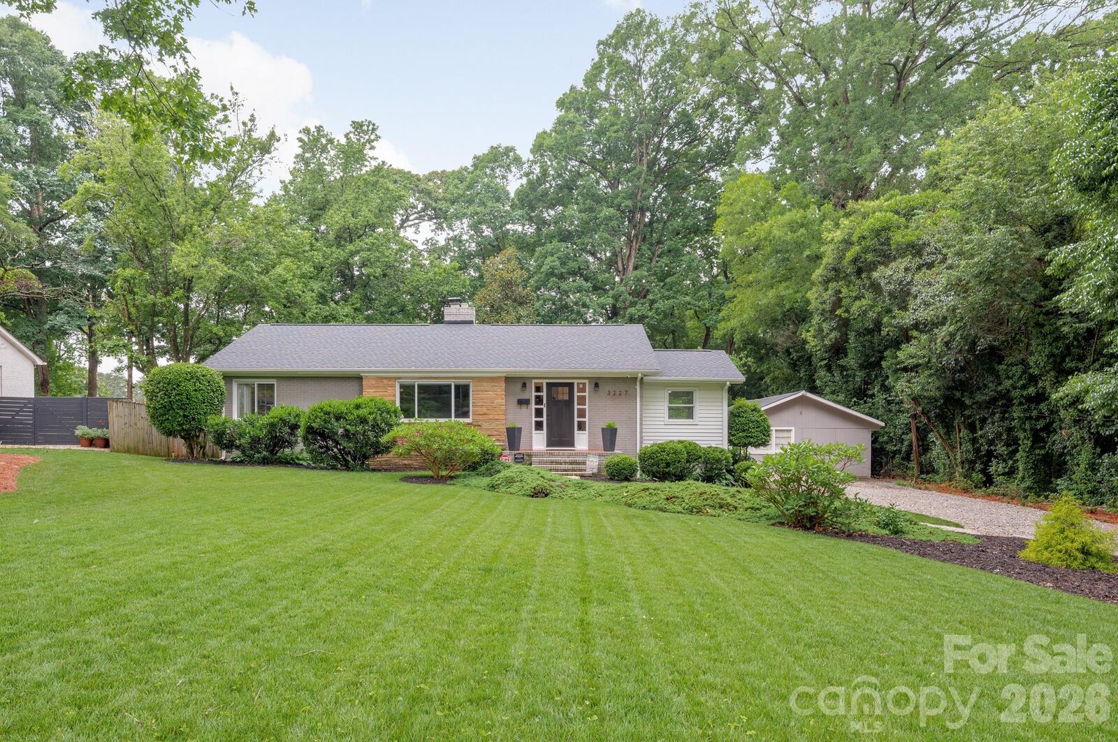 Property Photo: 3227 Driftwood Drive NC 28205