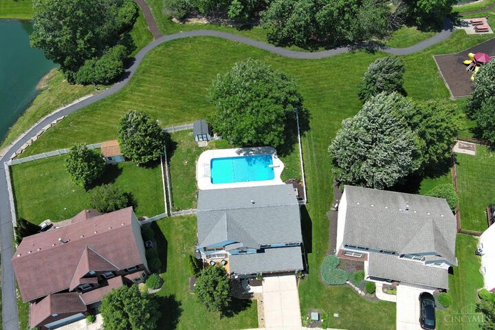 Property Photo:  5917 Pepperridge Court  OH 45039 