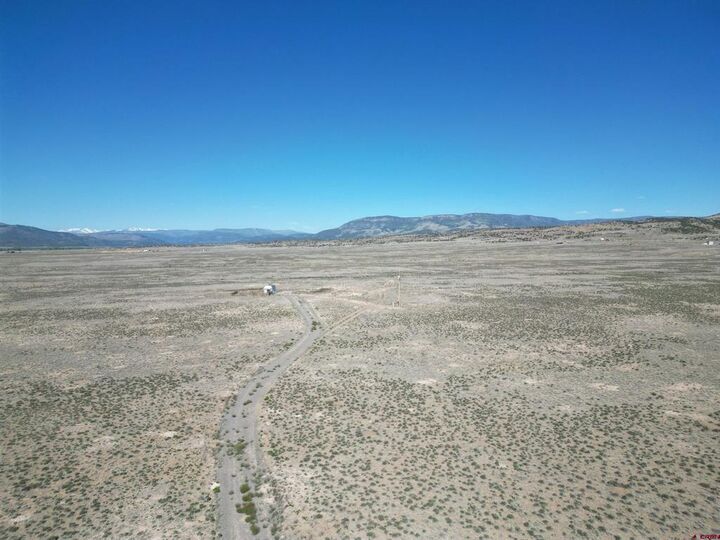 Property Photo:  883 County Road 70  CO 81132 
