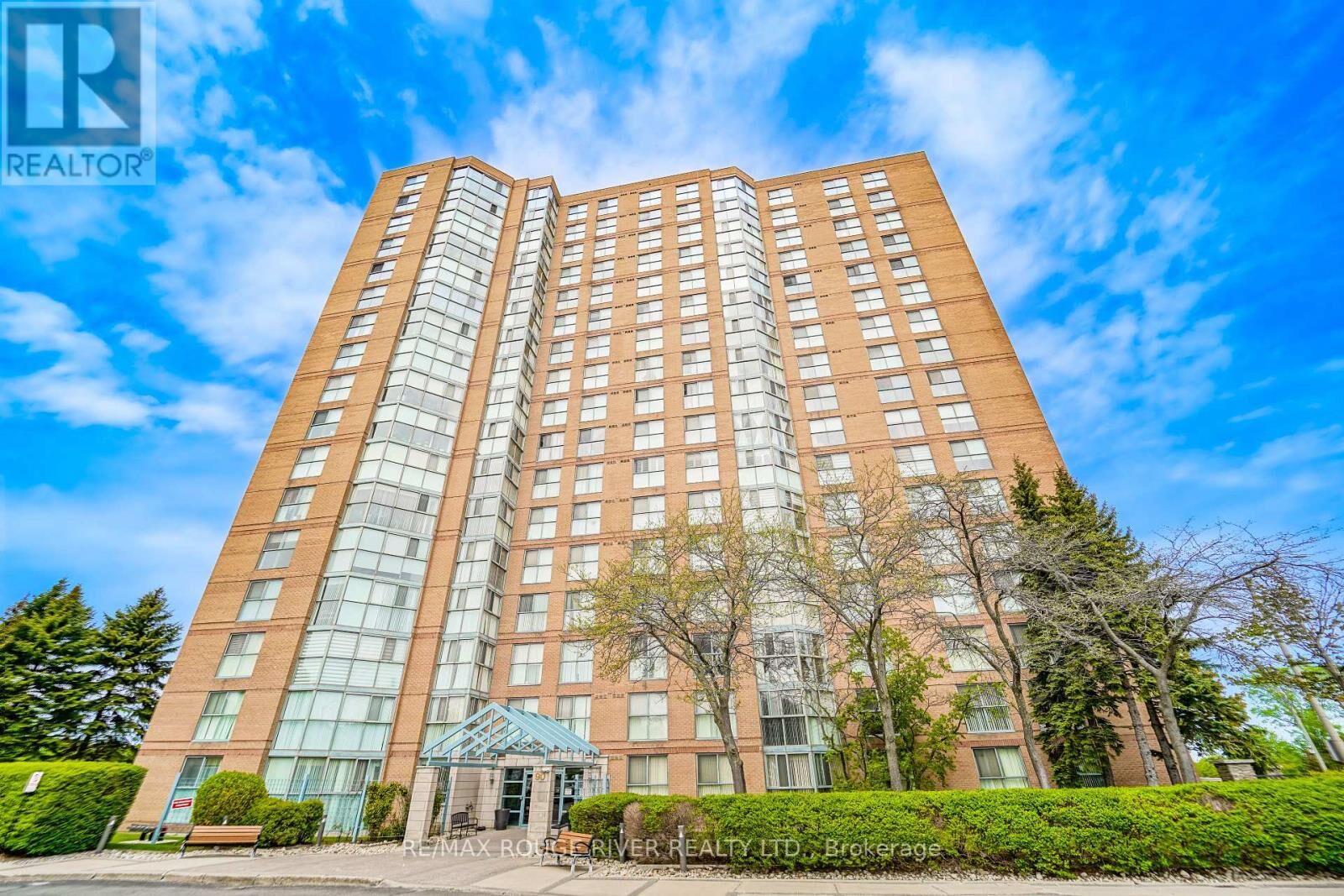 Property Photo:  90 Dale Avenue 1706  ON M1J 3N4 