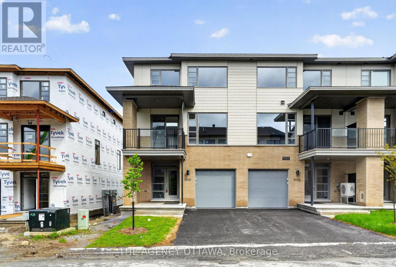 Property Photo: 3061 Showcase Crescent ON K4M 0S1