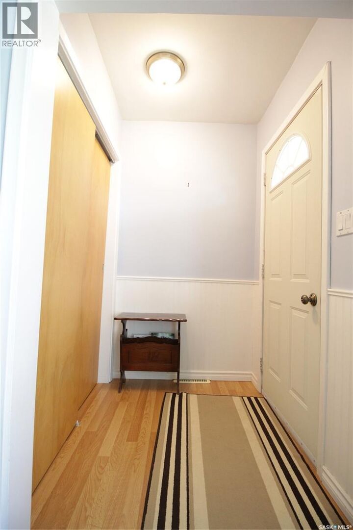 Property Photo:  1208 Mark Avenue  SK S0G 3N0 