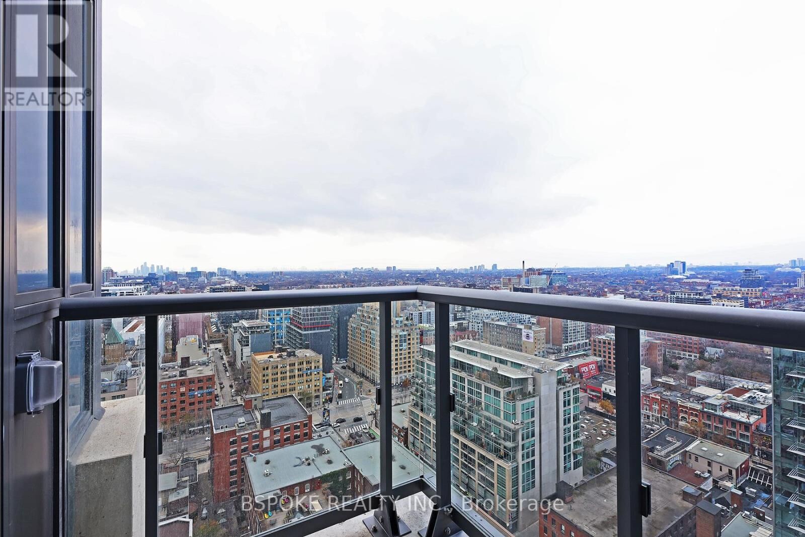 Property Photo: 108 Peter Street 2811 ON M5V 0W2