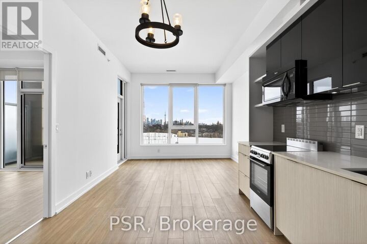 Property Photo:  6 Parkwood Avenue 509  ON M4V 0A3 