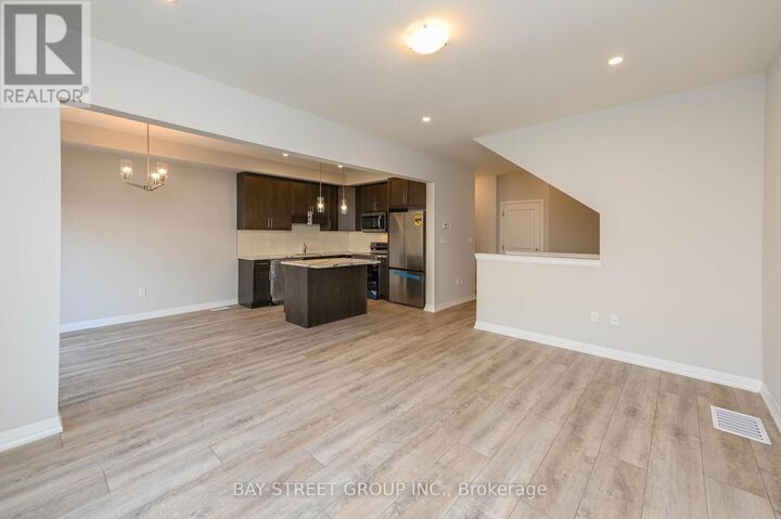 Property Photo: 4552 Portage Road 61 ON L2E 6A8