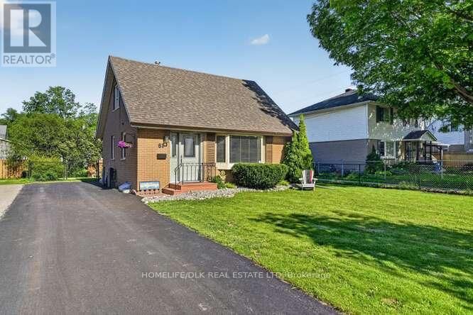 Property Photo:  61 Salisbury Avenue  ON K6V 2T6 