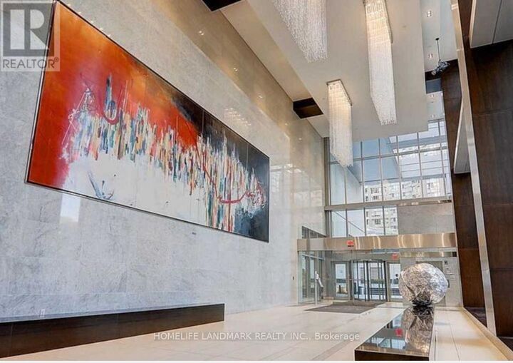 Property Photo:  386 Yonge Street 2016  ON M5B 0A5 