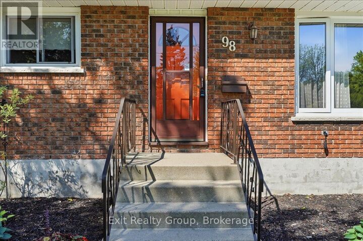 Property Photo: 98 Division Street South ON K0K 1H0