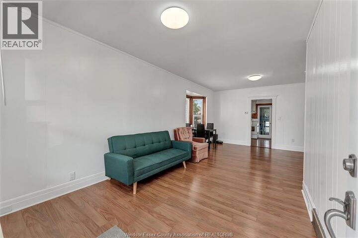 Property Photo:  1166 Pierre Avenue Upper  ON N9A 1L4 