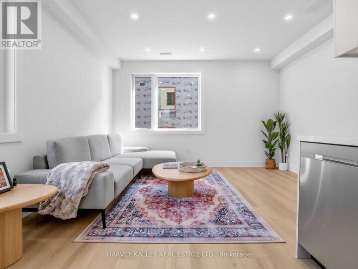 Property Photo:  45 Bellevue Avenue 2A  ON M5T 2N5 