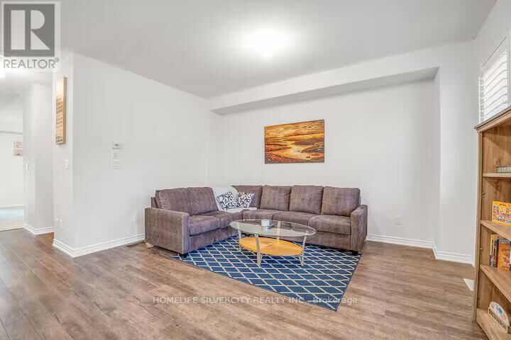 Property Photo: 43 Honey Crisp Lane ON L1C 7H7
