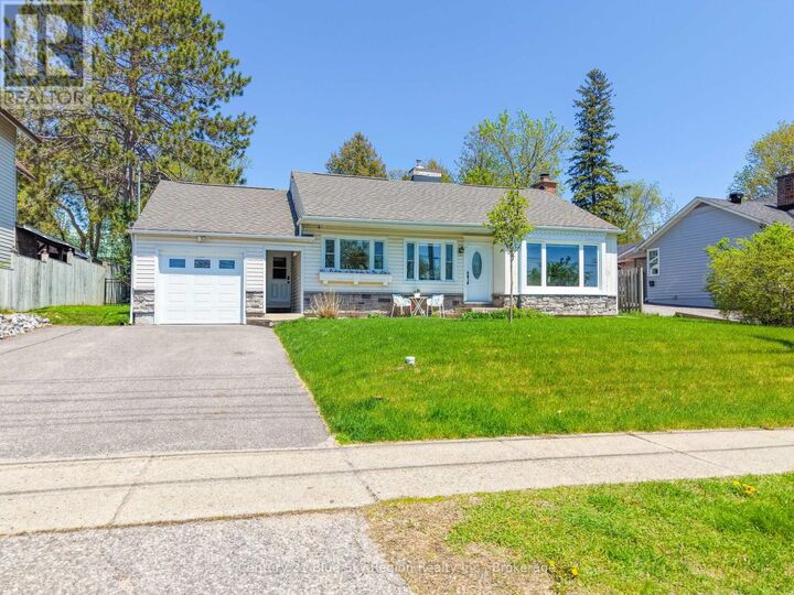 Property Photo:  1052 Copeland Street  ON P1B 3E6 