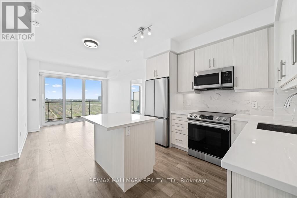 Property Photo: 105 Oneida Crescent 2607 ON L4B 0B6