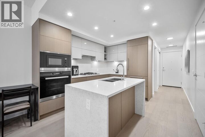 Property Photo: 469 West King Edward Avenue 303 BC V5Y 2J3
