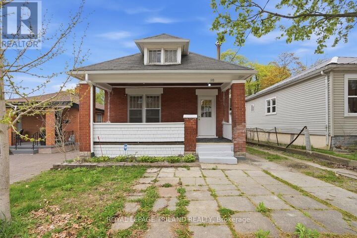 Property Photo:  98 Cartwright Street  ON N6B 2W7 