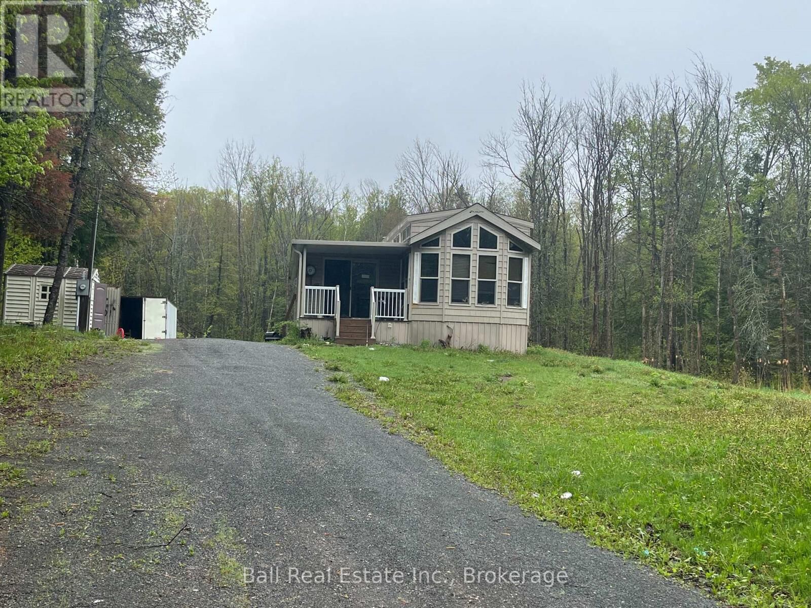 Property Photo: 1594 North Steenburg Lake Road ON K0L 1P0