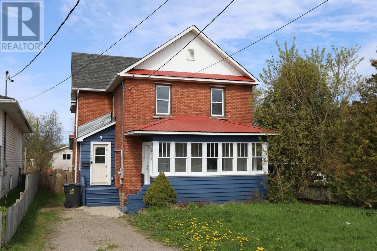 Property Photo: 359 Farwell Ter ON P6C 4B5