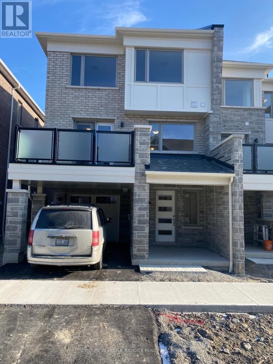 Property Photo:  3361 Thunderbird Promenade East  ON L1X 0N1 