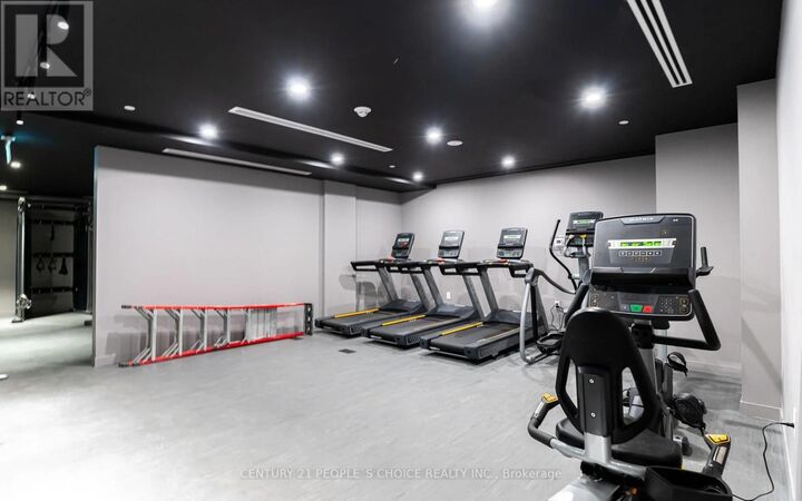 Property Photo:  195 McCaul Street East 910  ON M5T 1W6 