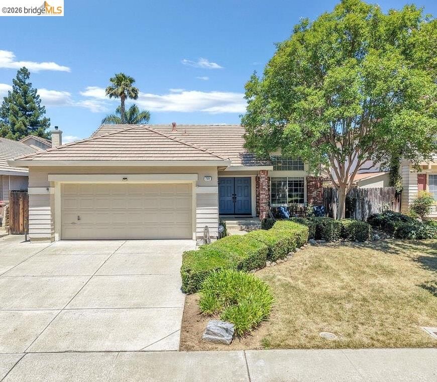 Property Photo: 733 Sienna Ln CA 94513