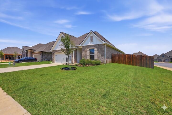 Property Photo:  86 Alleyoak Lane  FL 32439 